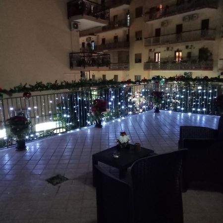 Bed and Breakfast La Terrazza Di Monica & Teresa Portici Exterior foto
