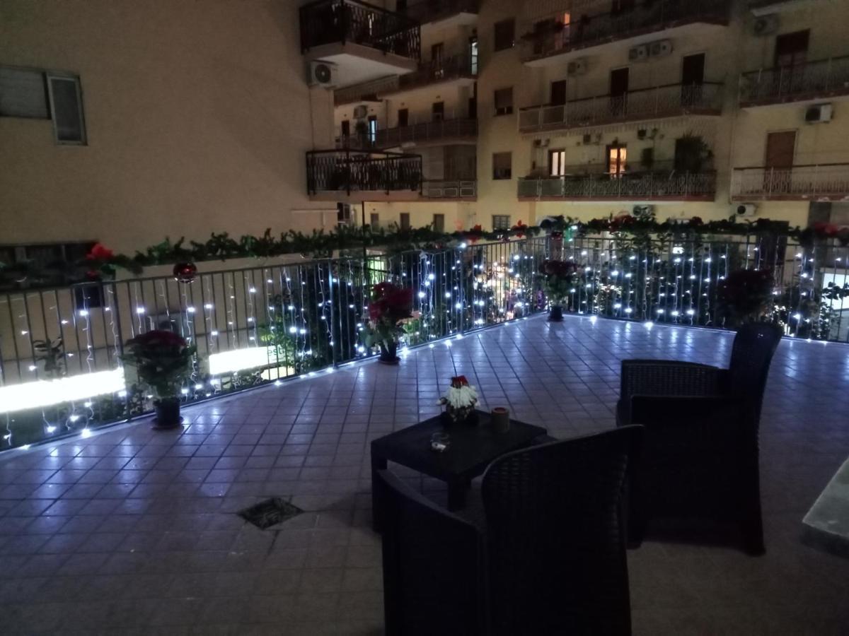 Bed and Breakfast La Terrazza Di Monica & Teresa Portici Exterior foto