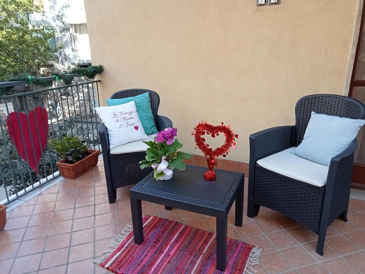 Bed and Breakfast La Terrazza Di Monica & Teresa Portici Exterior foto