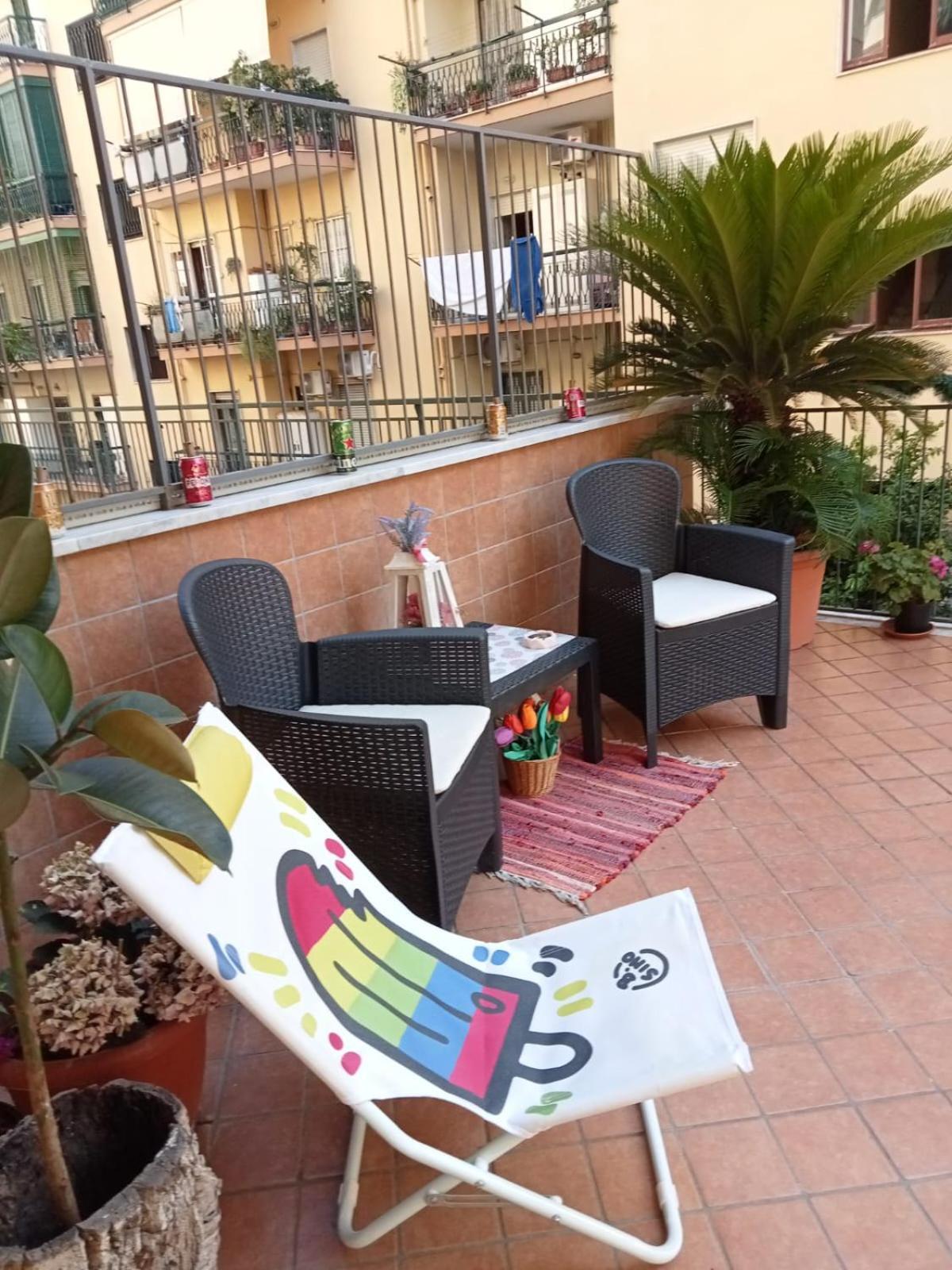 Bed and Breakfast La Terrazza Di Monica & Teresa Portici Exterior foto