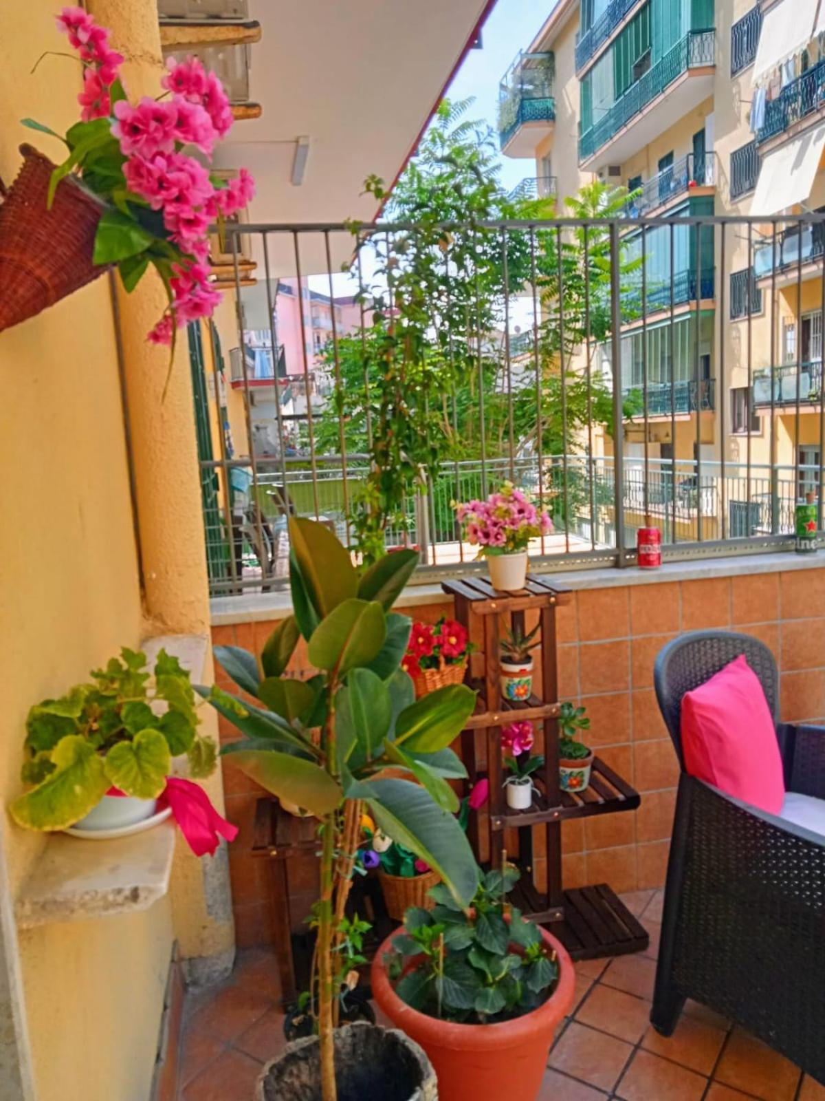 Bed and Breakfast La Terrazza Di Monica & Teresa Portici Exterior foto