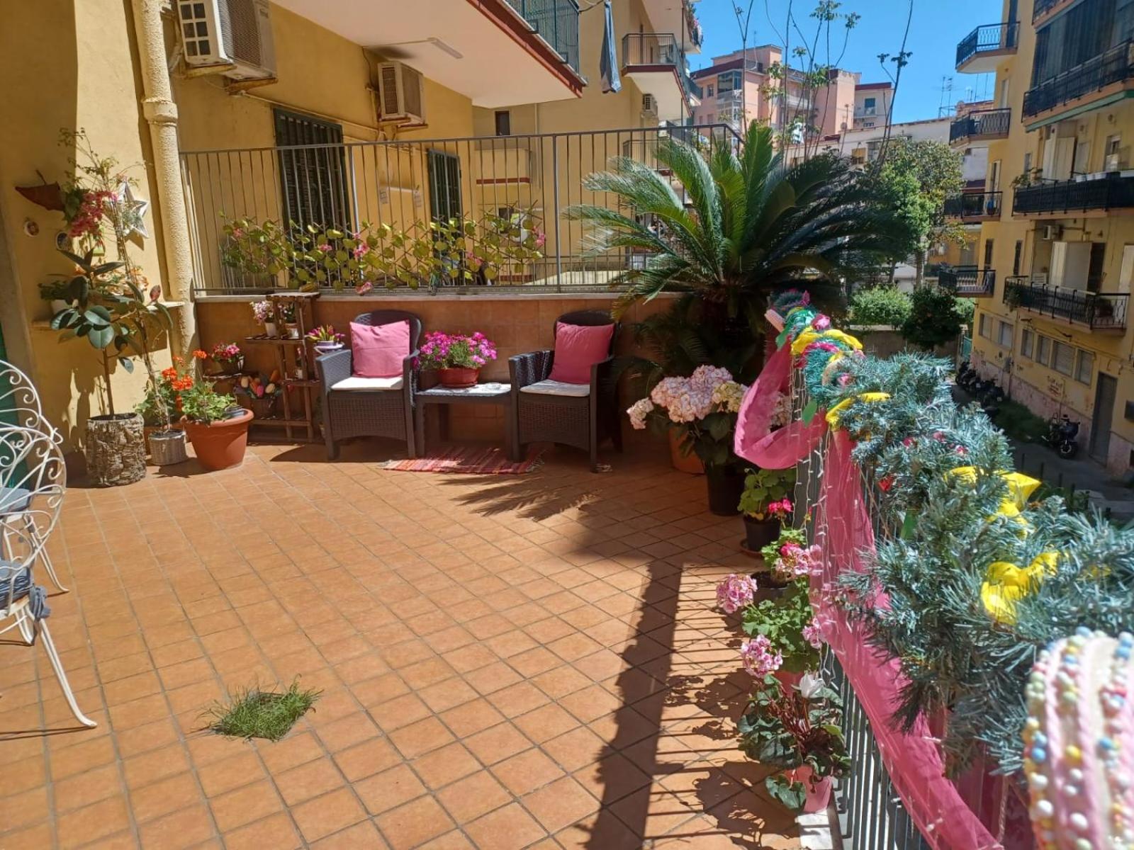 Bed and Breakfast La Terrazza Di Monica & Teresa Portici Exterior foto